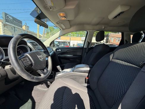 Used 2016 Dodge Journey SXT image 21