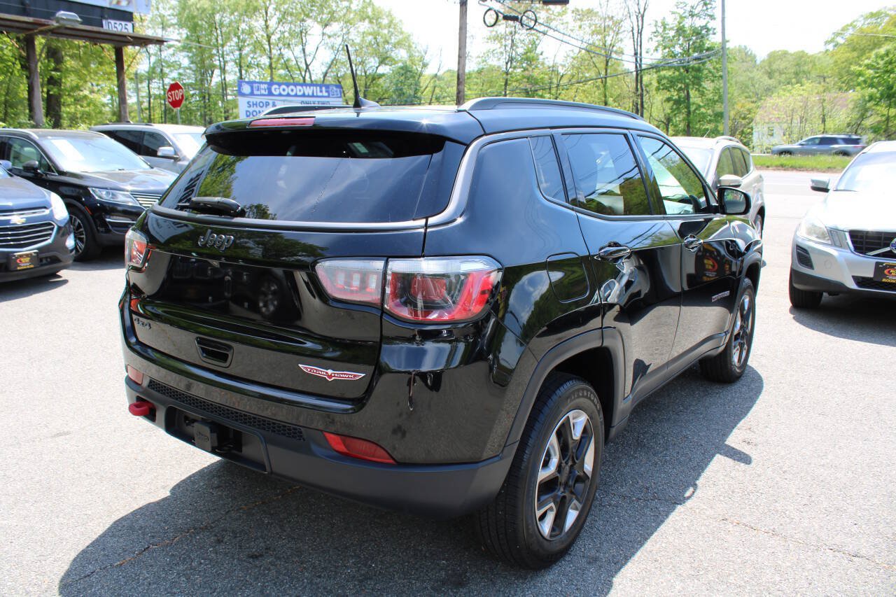 Used 2017 Jeep Compass Trailhawk w/ Navigation Group AWD/4WD image 8