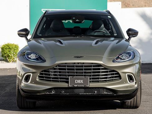 Used 2024 Aston Martin DBX AWD/4WD image 7