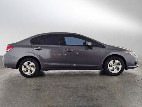 Used 2014 Honda Civic LX image 2