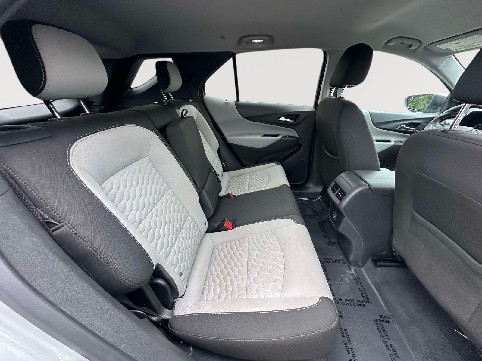 Used 2020 Chevrolet Equinox LS w/ LS Convenience Package AWD/4WD image 29