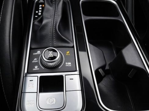 Used 2021 Kia Telluride EX w/ EX Premium Package image 11