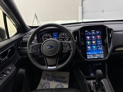 Used 2025 Subaru Forester Limited image 14