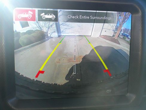 Used 2021 Jeep Wrangler Unlimited Rubicon w/ Trailer Tow Package image 26