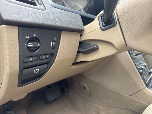 Used 2012 Volvo XC90 3.2 image 19