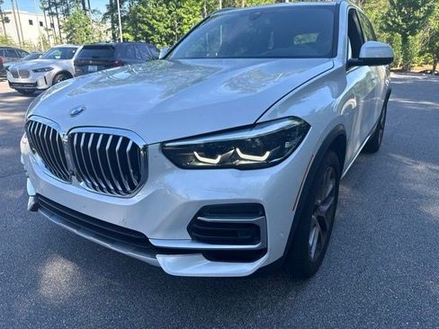 Used 2023 BMW X5 xDrive40i w/ Premium Package AWD/4WD image 1