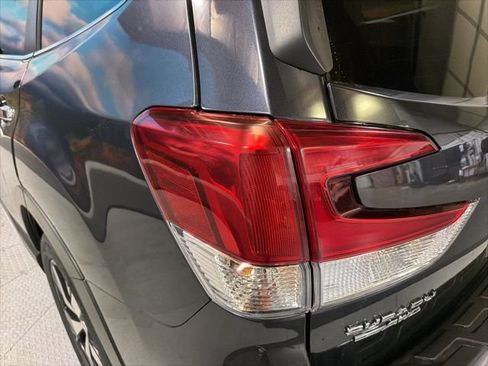 Used 2019 Subaru Forester Touring AWD/4WD image 12