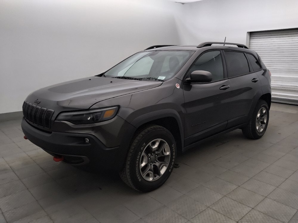 Used 2019 Jeep Cherokee Trailhawk w/ Cold Weather Group AWD/4WD image 2