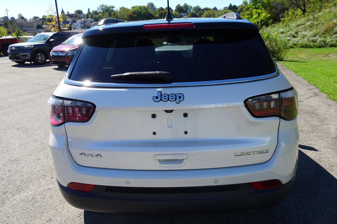 Used 2018 Jeep Compass Limited w/ Safe & Security Group AWD/4WD image 7