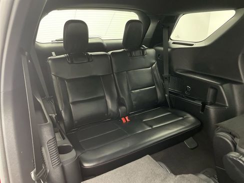 Used 2025 Ford Explorer ST-Line image 47