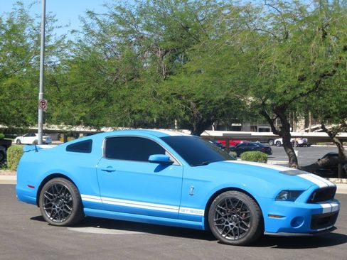 Used 2014 Ford Mustang Shelby GT500 w/ Equipment Group 821A RWD image 4