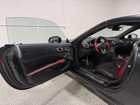 Used 2016 Mercedes-Benz SL 550 w/ Mille Miglia Edition image 13