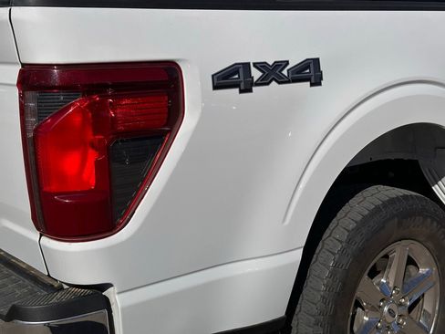 Used 2024 Ford F150 XLT w/ Tow/Haul Package image 13