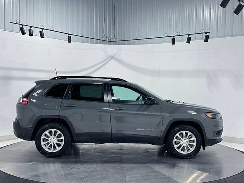 Used 2022 Jeep Cherokee Latitude Lux AWD/4WD image 10