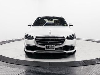 Used 2024 Mercedes-Benz S 580 4MATIC Sedan video 2