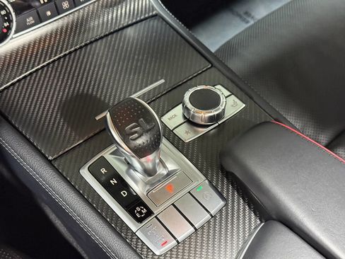 Used 2016 Mercedes-Benz SL 550 w/ Mille Miglia Edition image 49