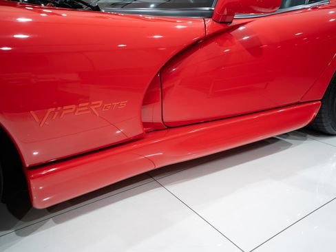 Used 1997 Dodge Viper GTS RWD image 43