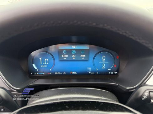 Used 2025 Ford Escape Platinum image 24