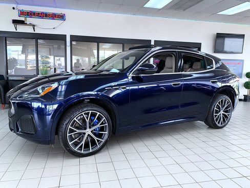 Used 2023 Maserati Grecale GT AWD/4WD image 3