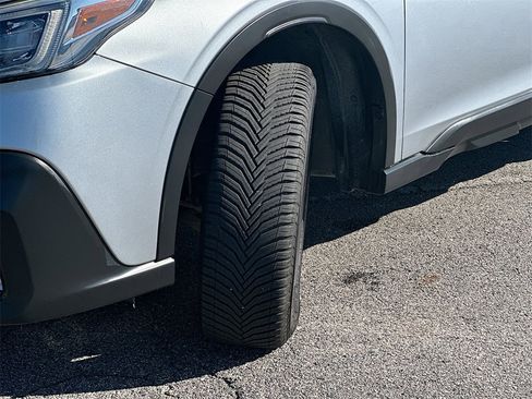 Used 2022 Subaru Outback Limited image 24