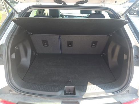 Used 2022 Chevrolet Bolt EUV Premier w/ Sun & Sound Package image 27