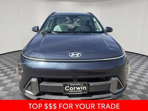 Used 2024 Hyundai Kona SEL AWD/4WD image 2