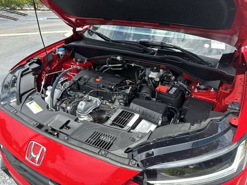 Certified 2025 Honda HR-V Sport image 26