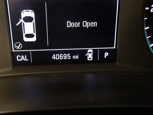 Used 2024 Chevrolet Malibu LS FWD image 34