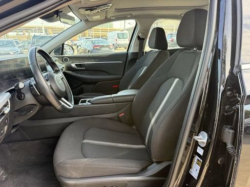 Used 2025 Hyundai Sonata SEL FWD image 23