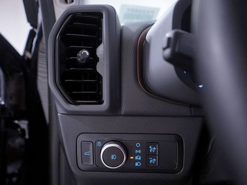 Used 2021 Ford Bronco Sport Outer Banks image 19