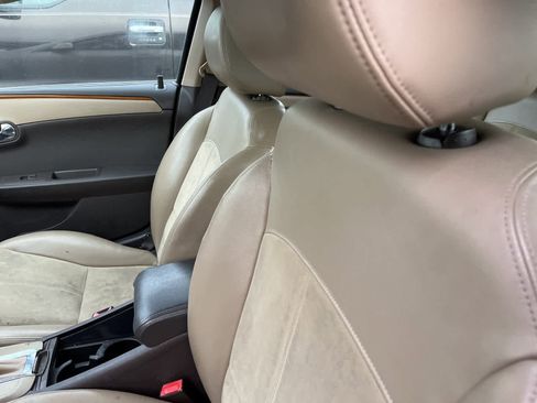 Used 2010 Chevrolet Malibu LT image 23