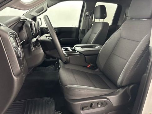 Used 2022 Chevrolet Silverado 1500 Custom image 26