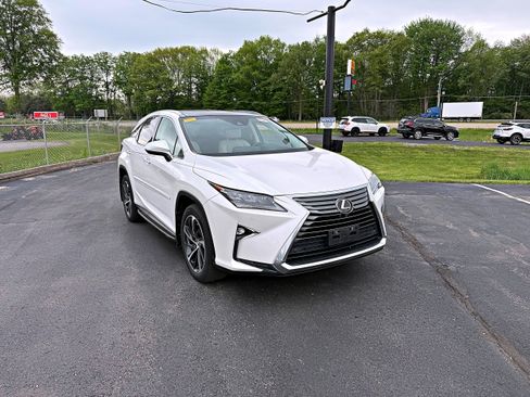 Used 2018 Lexus RX 350 AWD w/ Luxury Package image 3