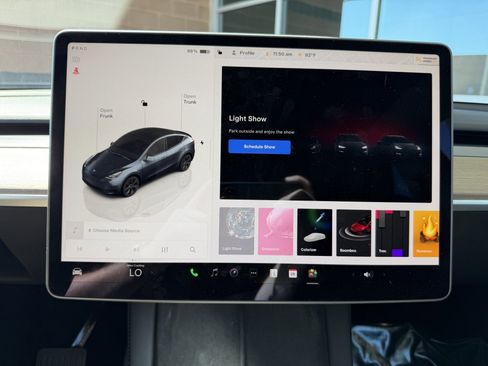 Used 2024 Tesla Model Y Long Range image 25