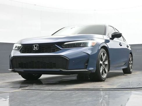 Used 2025 Honda Civic Sport image 9