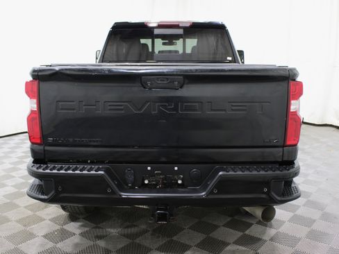 Used 2022 Chevrolet Silverado 2500 LTZ w/ LTZ Plus Package image 32