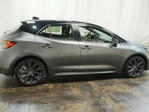 Used 2024 Toyota Corolla XSE FWD image 4