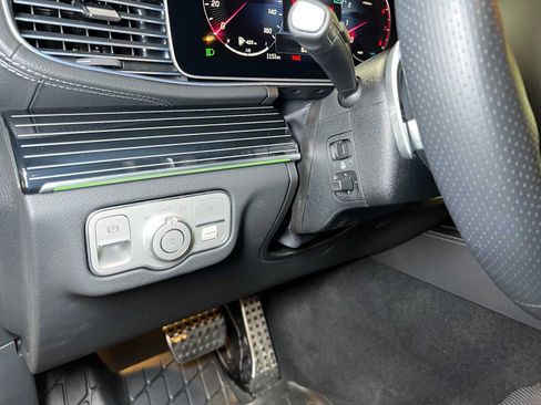 Used 2026 Mercedes-Benz GLS 450 4MATIC image 27