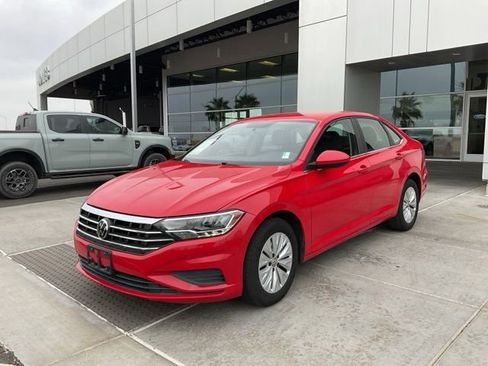 Used 2019 Volkswagen Jetta S w/ Driver Assistance Package FWD image 3