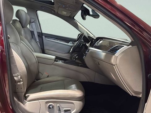 Used 2015 Hyundai Genesis 3.8 w/ Option Group 03 image 25