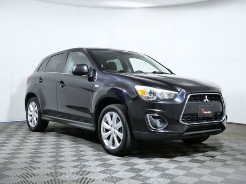 Used 2014 Mitsubishi Outlander Sport SE AWD/4WD image 1