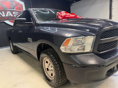 Used 2017 RAM 1500 Tradesman w/ Popular Equipment Group AWD/4WD image 4