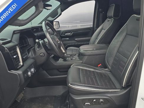 Used 2023 GMC Sierra 1500 AT4X image 6
