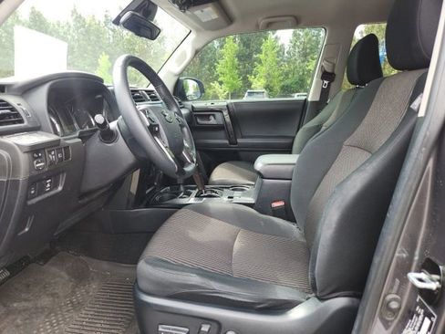 Used 2021 Toyota 4Runner TRD Off-Road AWD/4WD image 9