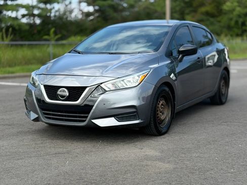 Used 2020 Nissan Versa S FWD image 1