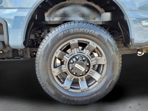 Used 2023 Ford F250 Lariat w/ Sport Appearance Package AWD/4WD image 14