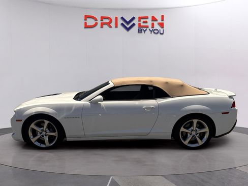 Used 2015 Chevrolet Camaro SS w/ RS Package RWD image 2