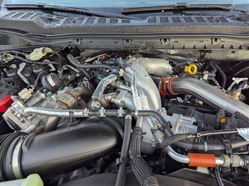 New 2026 Ford F250 Platinum AWD/4WD image 15