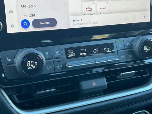 Used 2024 Toyota Grand Highlander XLE image 28