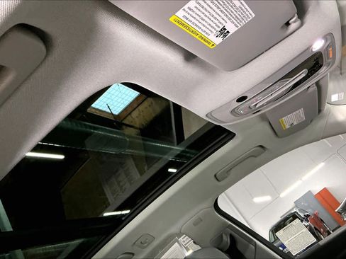 Certified 2023 Audi Q5 2.0T Premium Plus w/ Premium Plus Package image 24